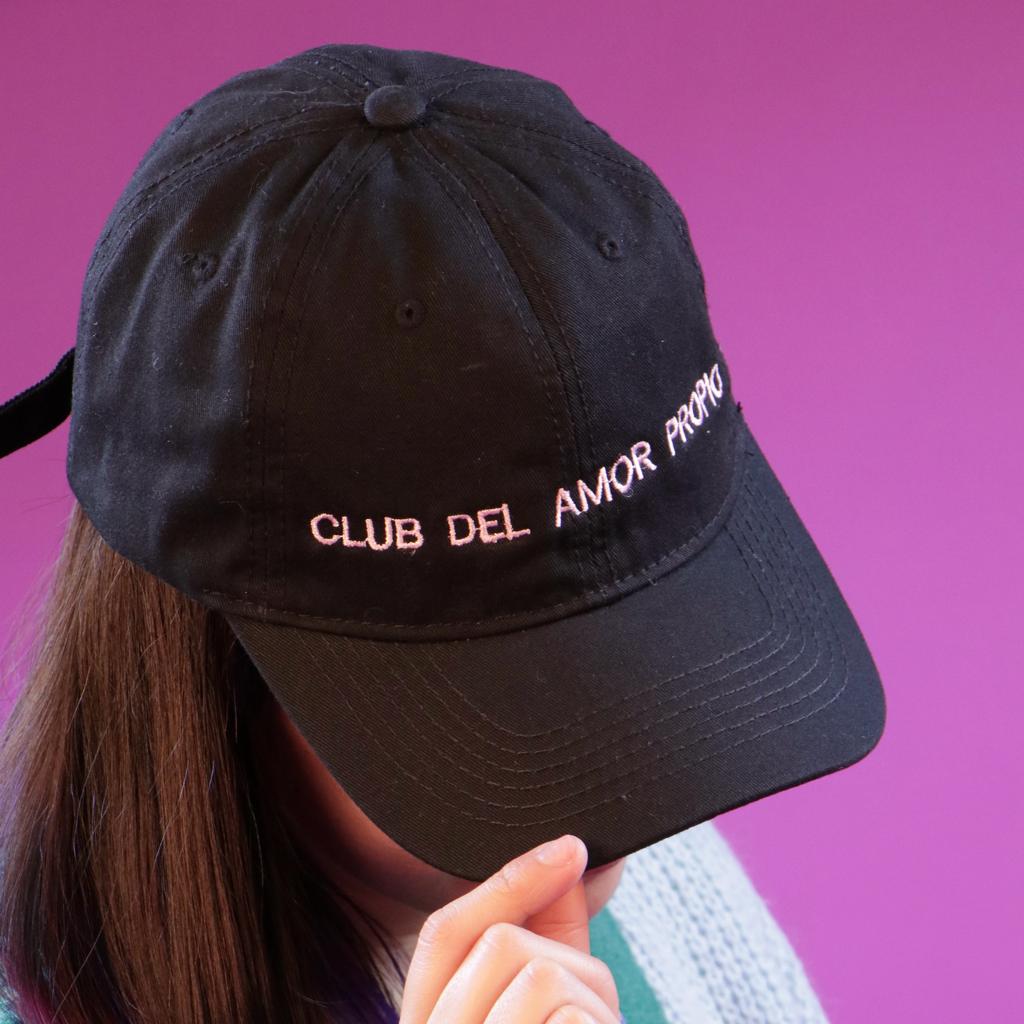 Gorra Negra Amor Propio